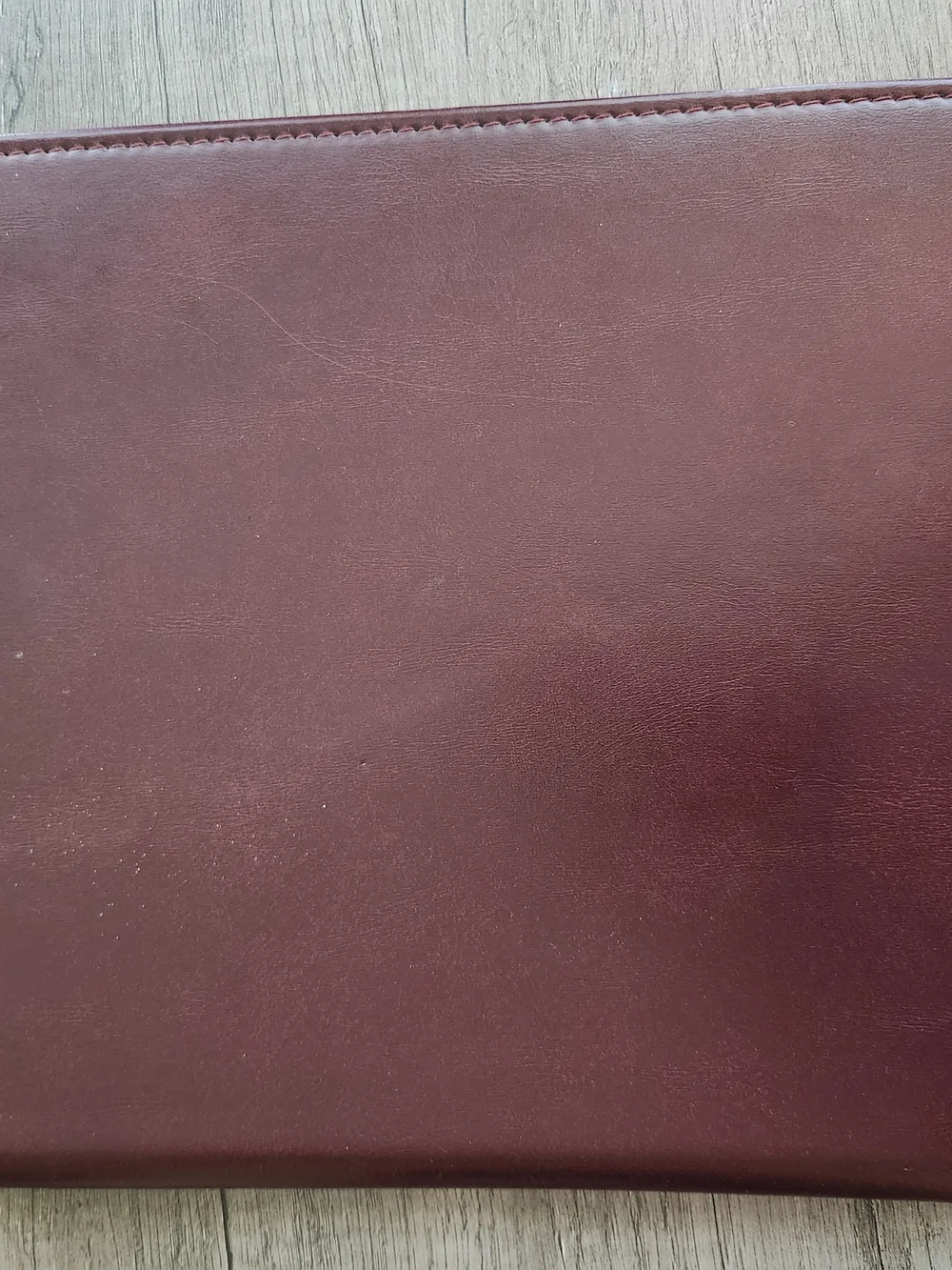 Men's Laptop Folio in Burgundy Faux Leather